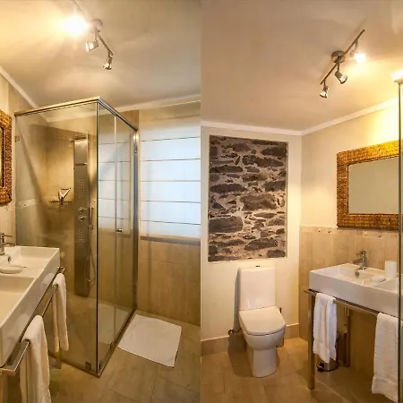 Number 15 Ocean & View