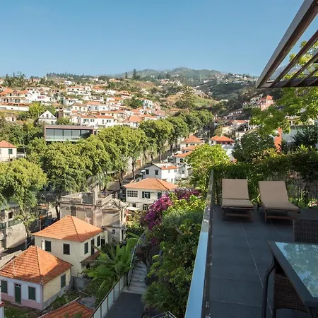 Number 15 Villa Funchal (Madeira)