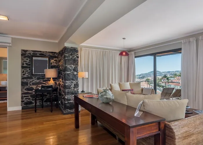 Number 15 Ocean & View Villa *