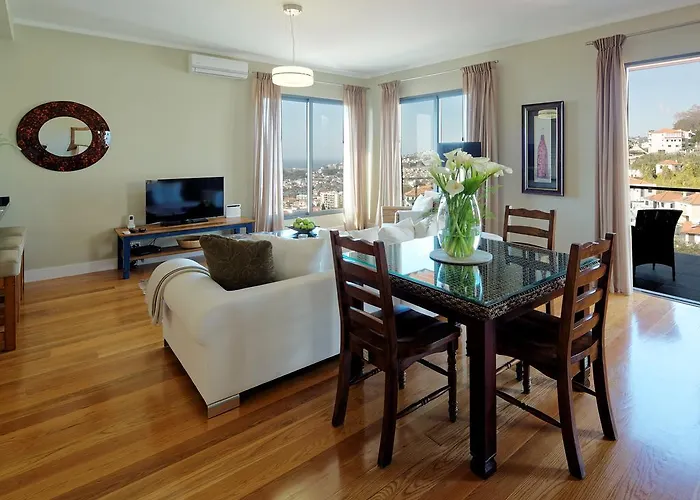 Number 15 Ocean & View וילה