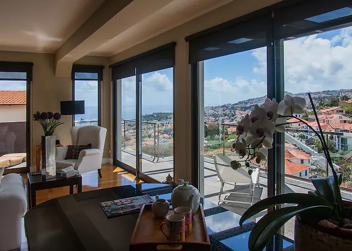 Number 15 Ocean & View וילה