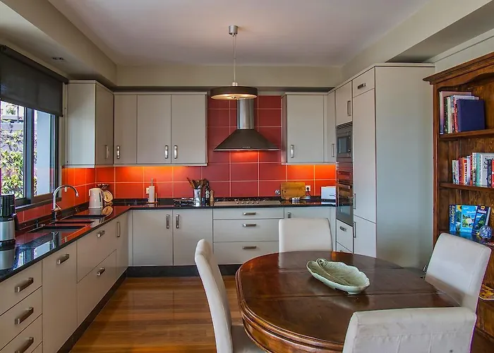 Number 15 Ocean & View וילה פונשל