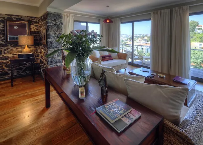 Number 15 Ocean & View